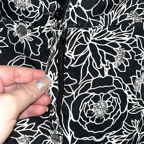 Plus size women 16 stretch Knickerbocker Capri pants comfortable material - Picture 3 of 11